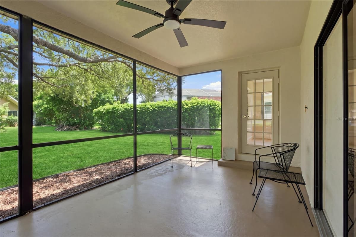 9429 COBBLER COURT — photo 34 of 43