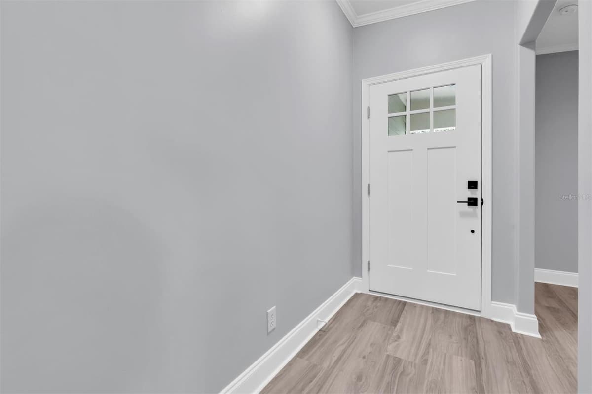 508 WASHINGTON AVENUE — photo 6 of 50