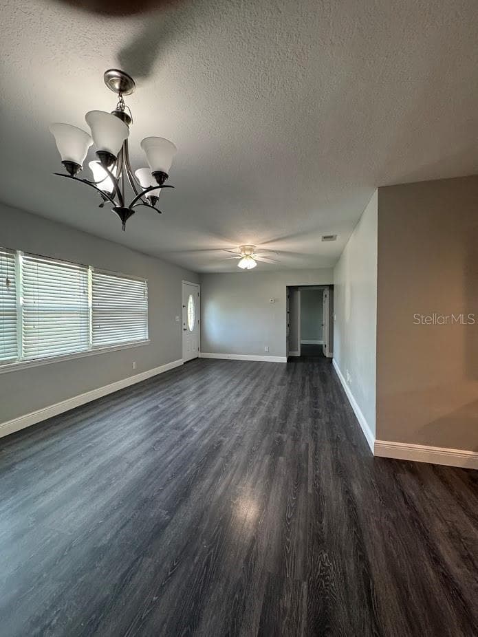 2125 CARLTON DRIVE — photo 9 of 20