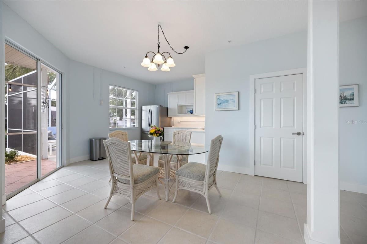 9181 LAKE DRIVE — photo 37 of 48
