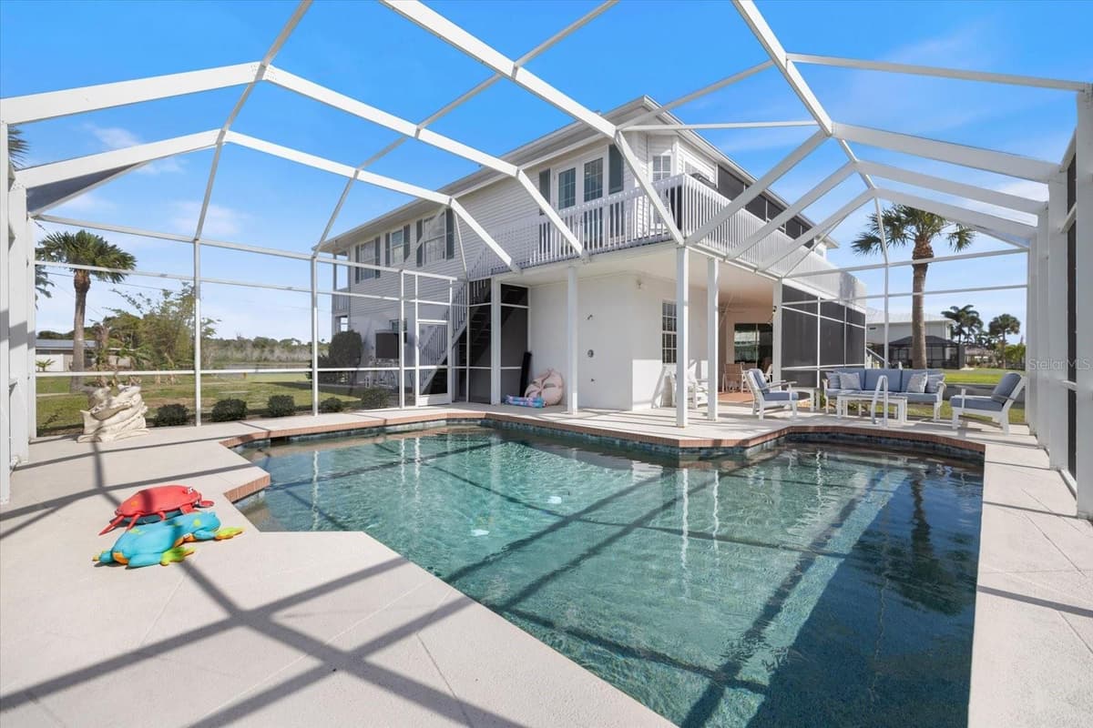 9181 LAKE DRIVE — photo 41 of 48