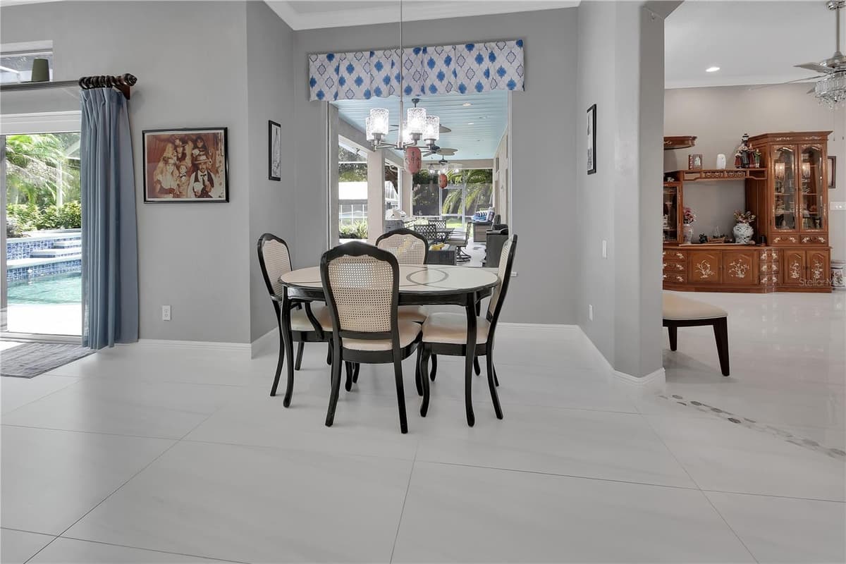 6241 PALOMINO CIRCLE — photo 17 of 63