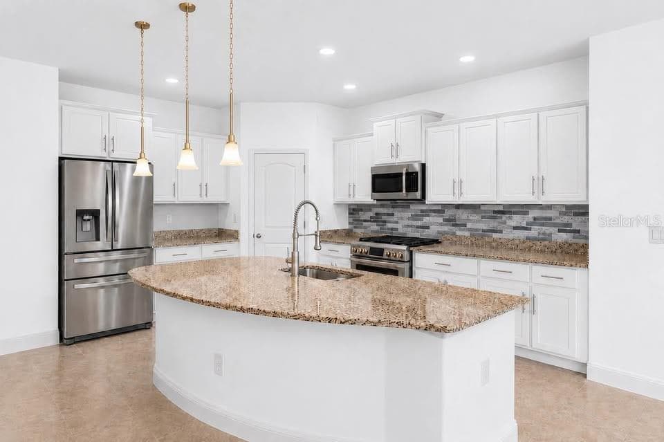 1316 LAKE BATON DRIVE — photo 2 of 21