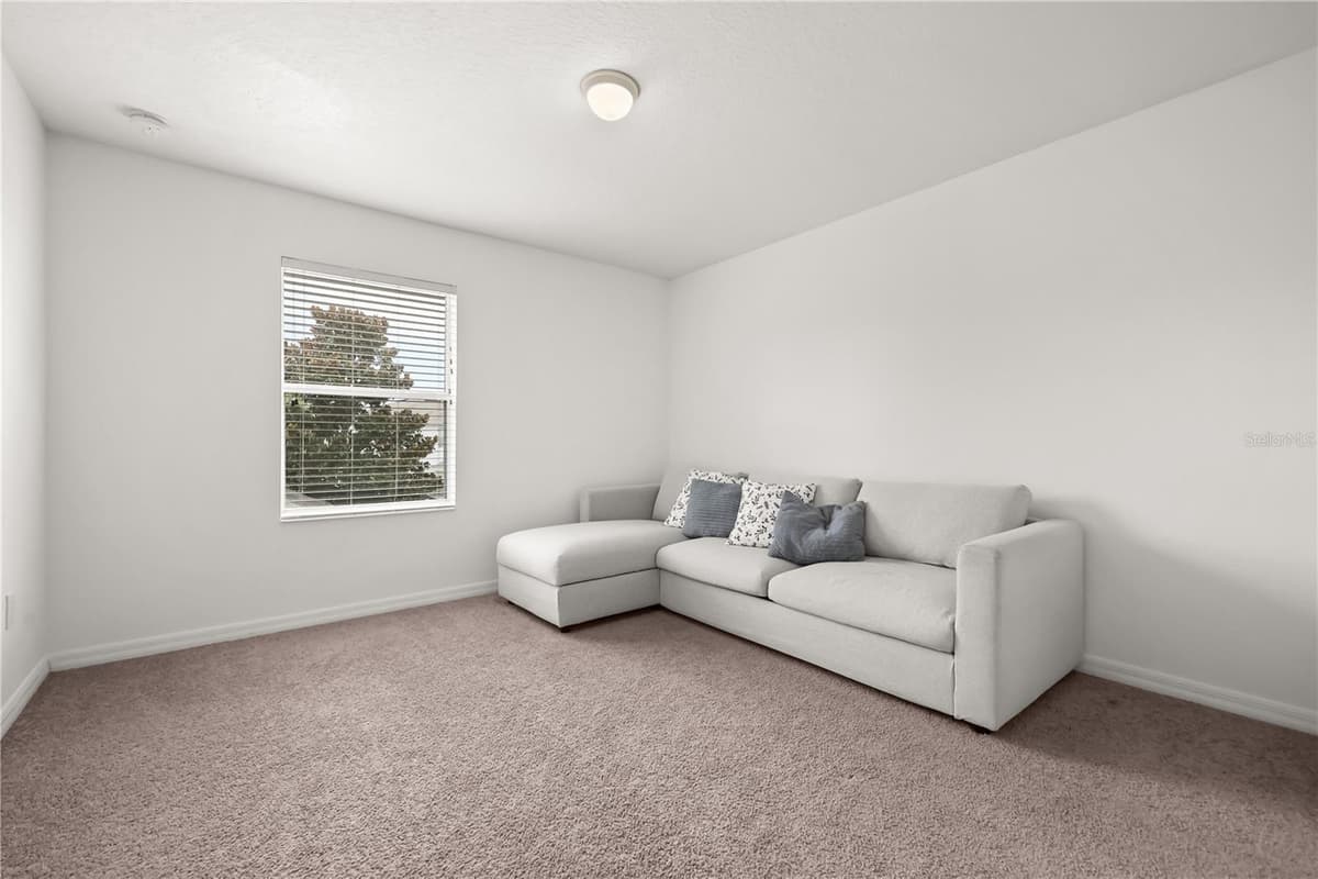 7668 FAIRGROVE AVENUE — photo 11 of 36
