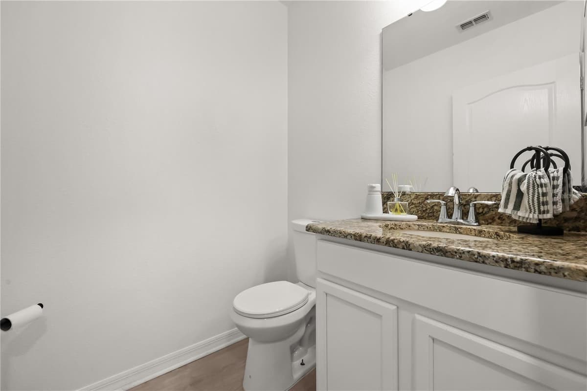 7668 FAIRGROVE AVENUE — photo 29 of 36