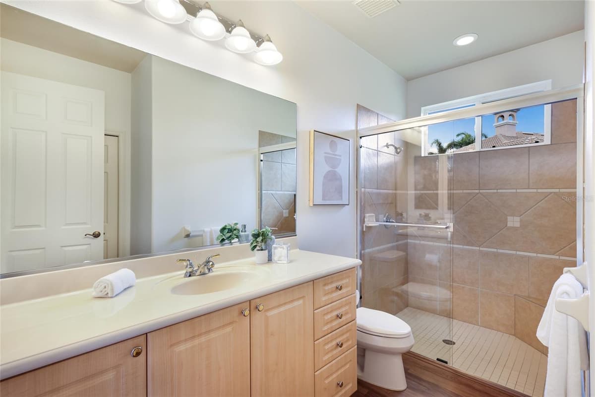 7219 ASHLAND GLEN — photo 38 of 70