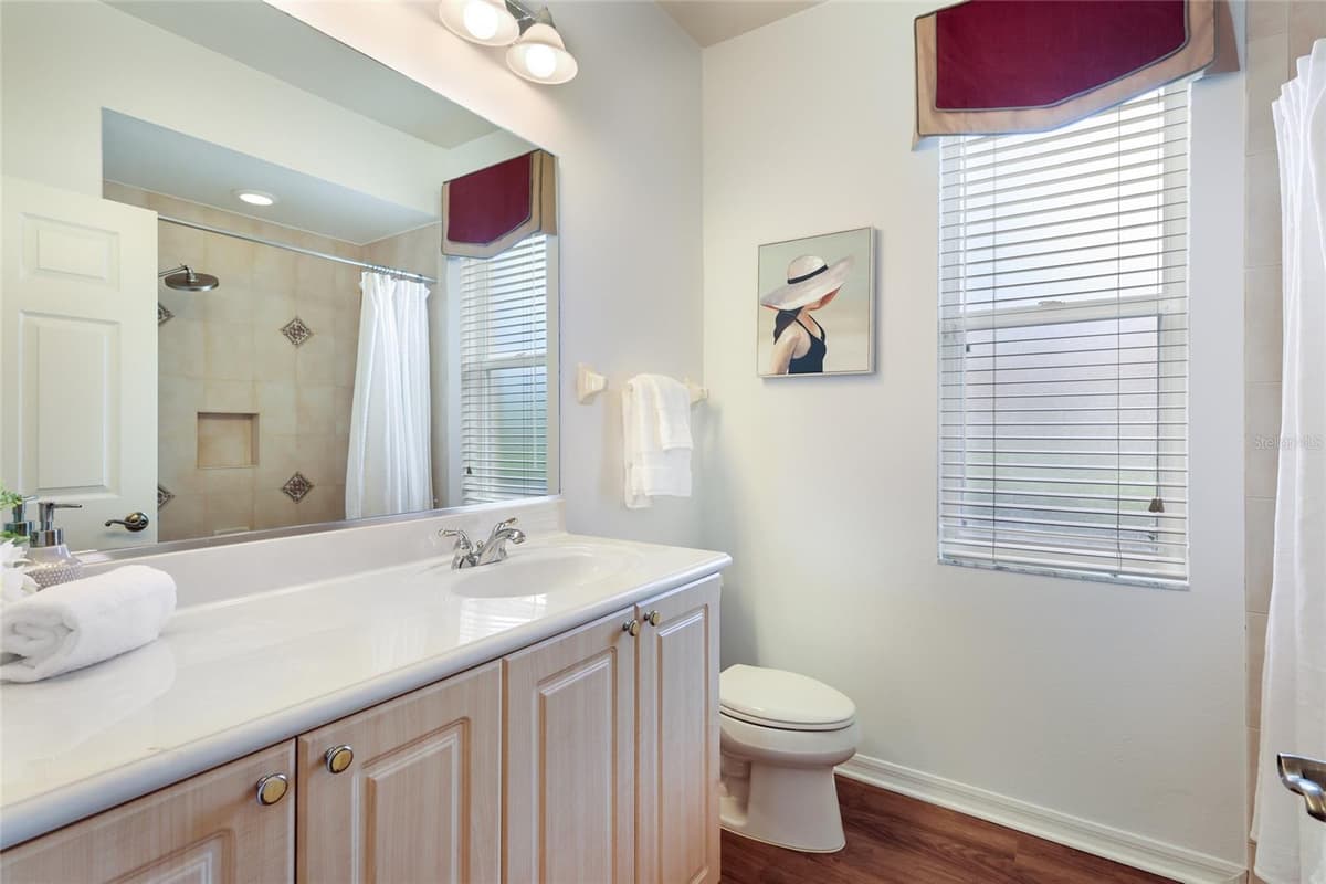7219 ASHLAND GLEN — photo 40 of 70