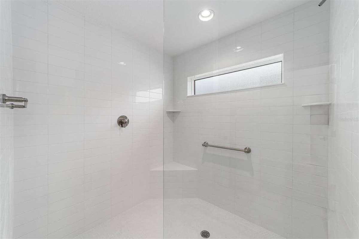 6244 HANNAN LOOP — photo 19 of 30