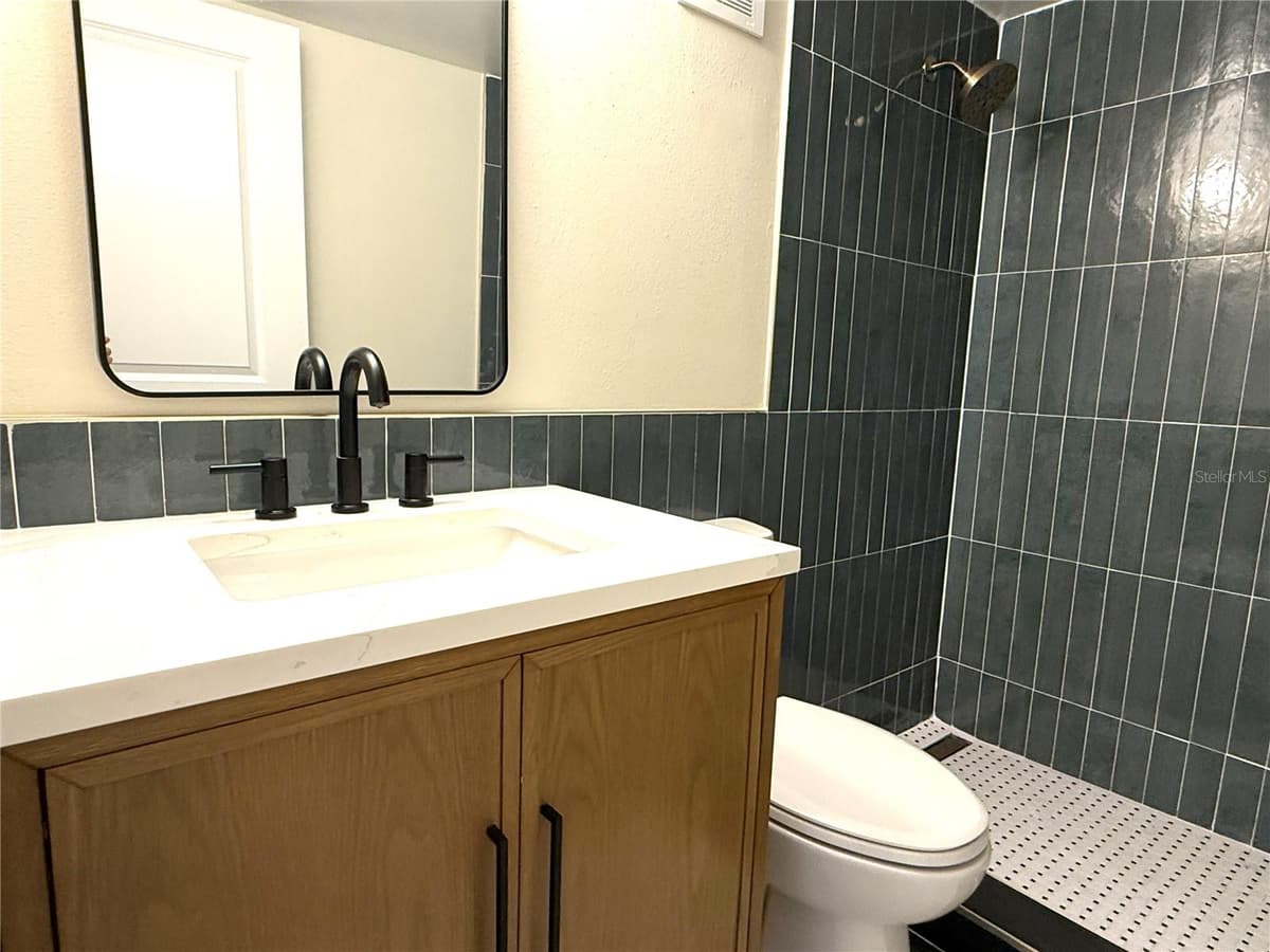 120 HIBISCUS WOODS COURT — photo 11 of 15