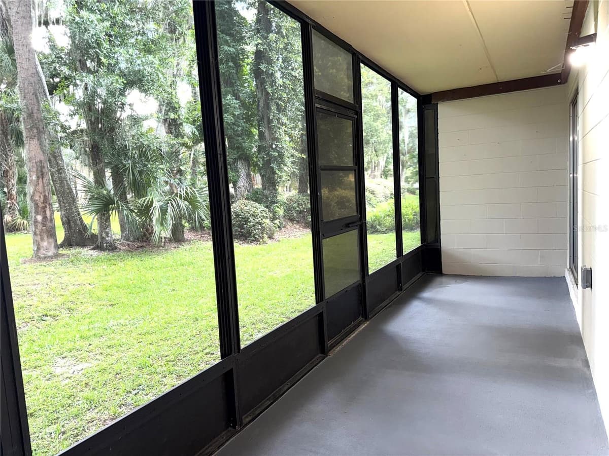 120 HIBISCUS WOODS COURT — photo 14 of 15