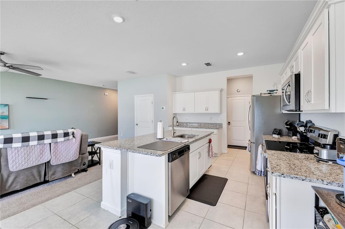 1687 BEAR MOUNTAIN LANE — photo 10 of 29
