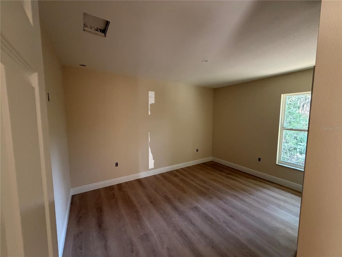 851 28TH STREET — photo 12 of 20