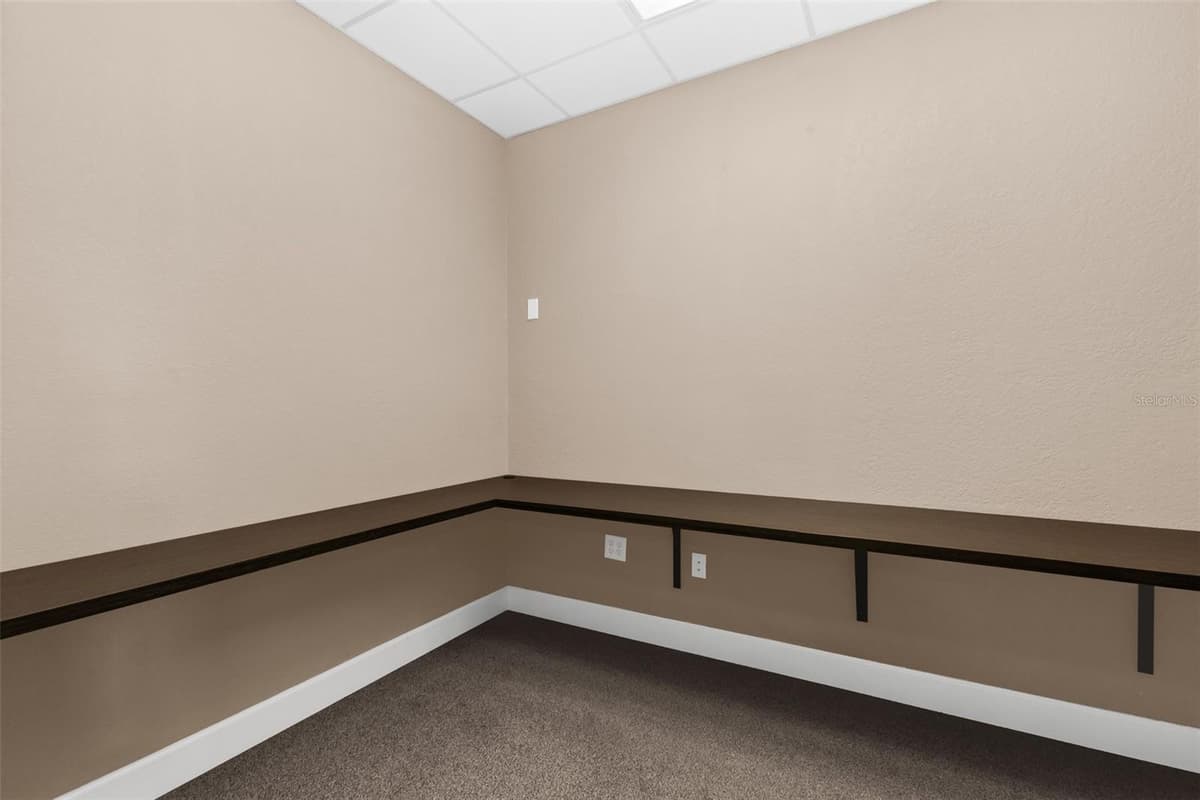 425 CROSS STREET — photo 16 of 23