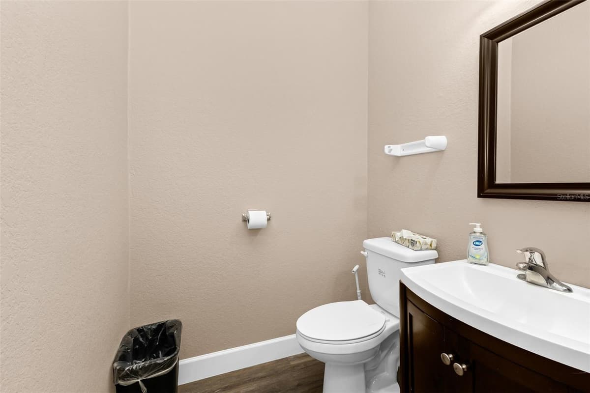 425 CROSS STREET — photo 19 of 23