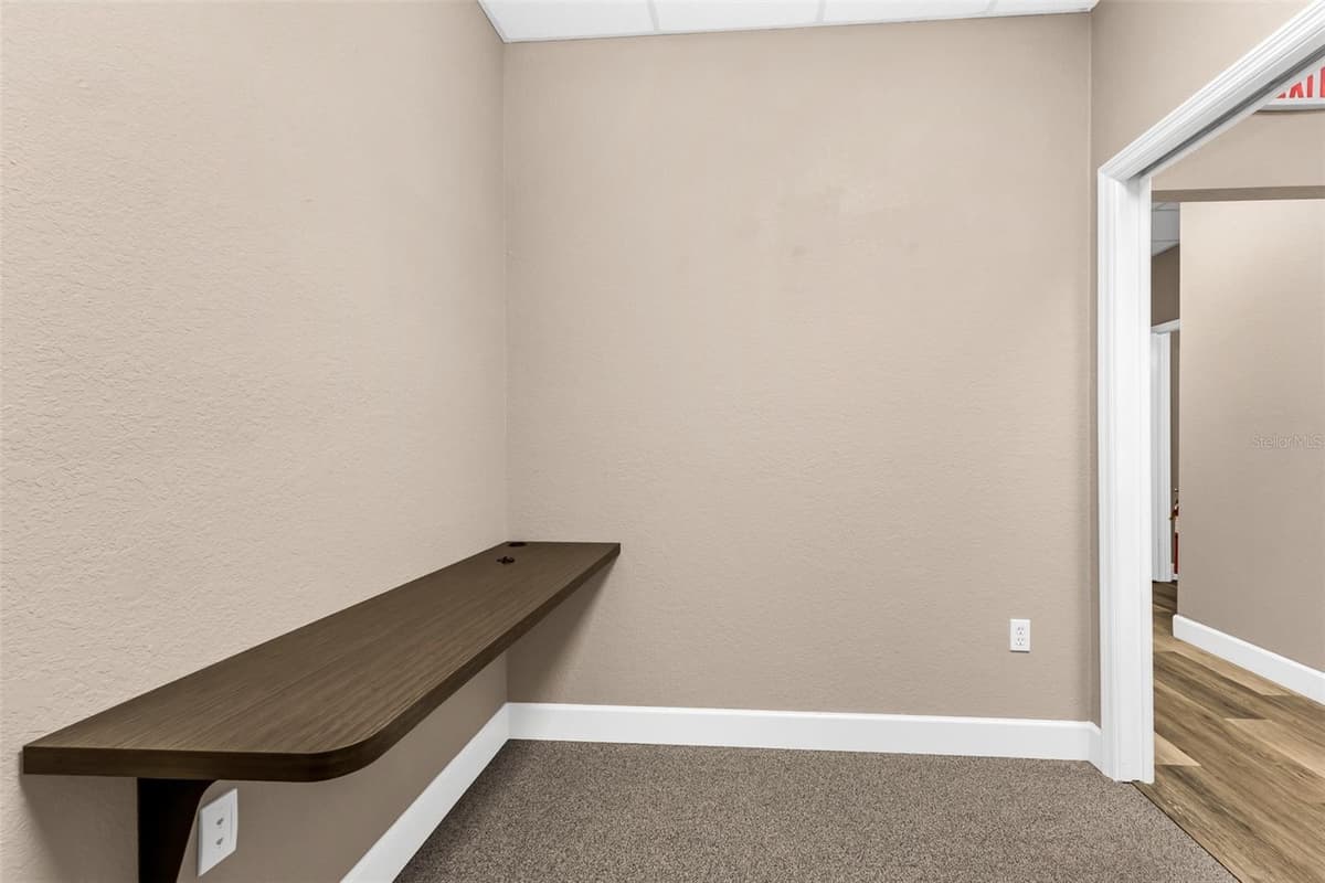 425 CROSS STREET — photo 18 of 23