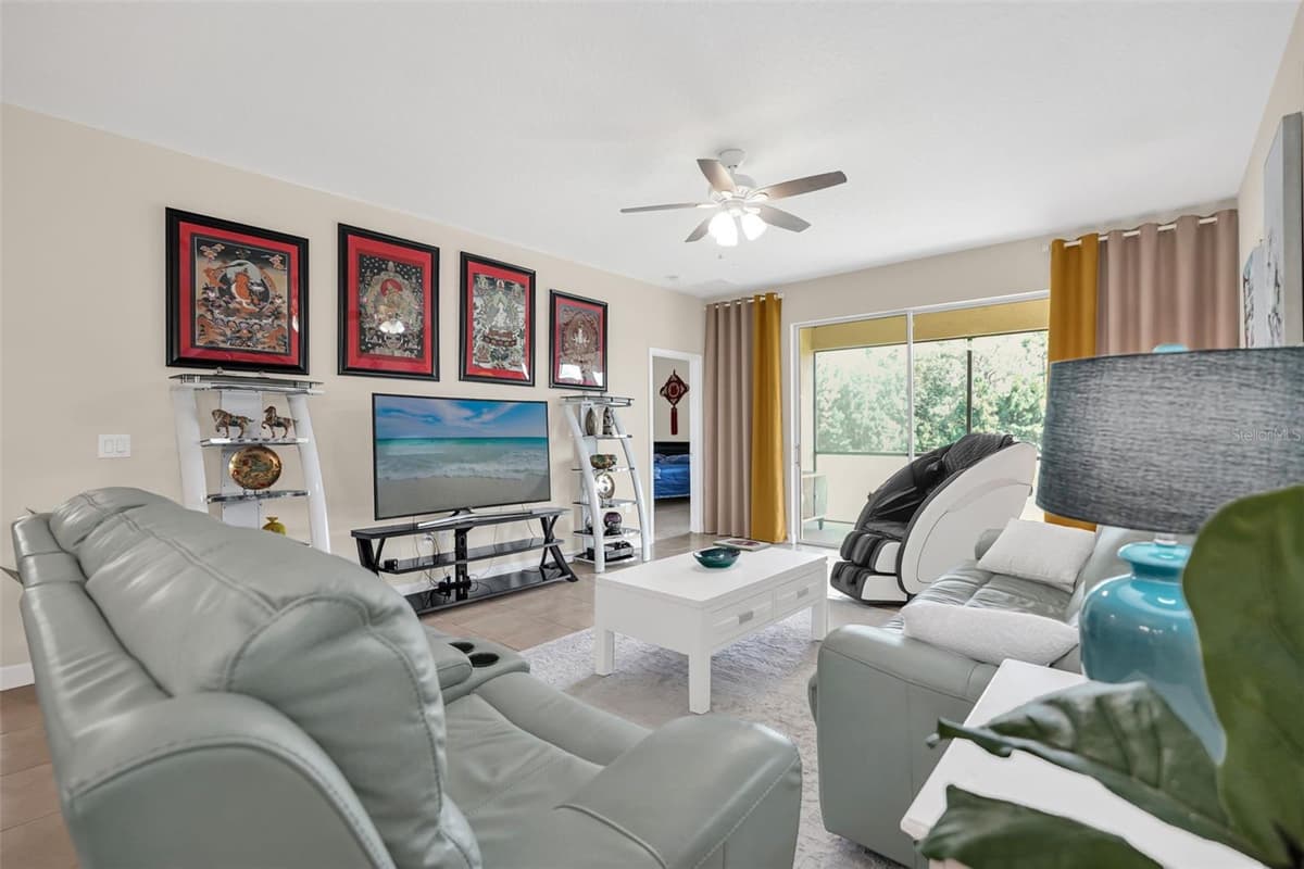 3130 DARK SKY DRIVE — photo 4 of 37
