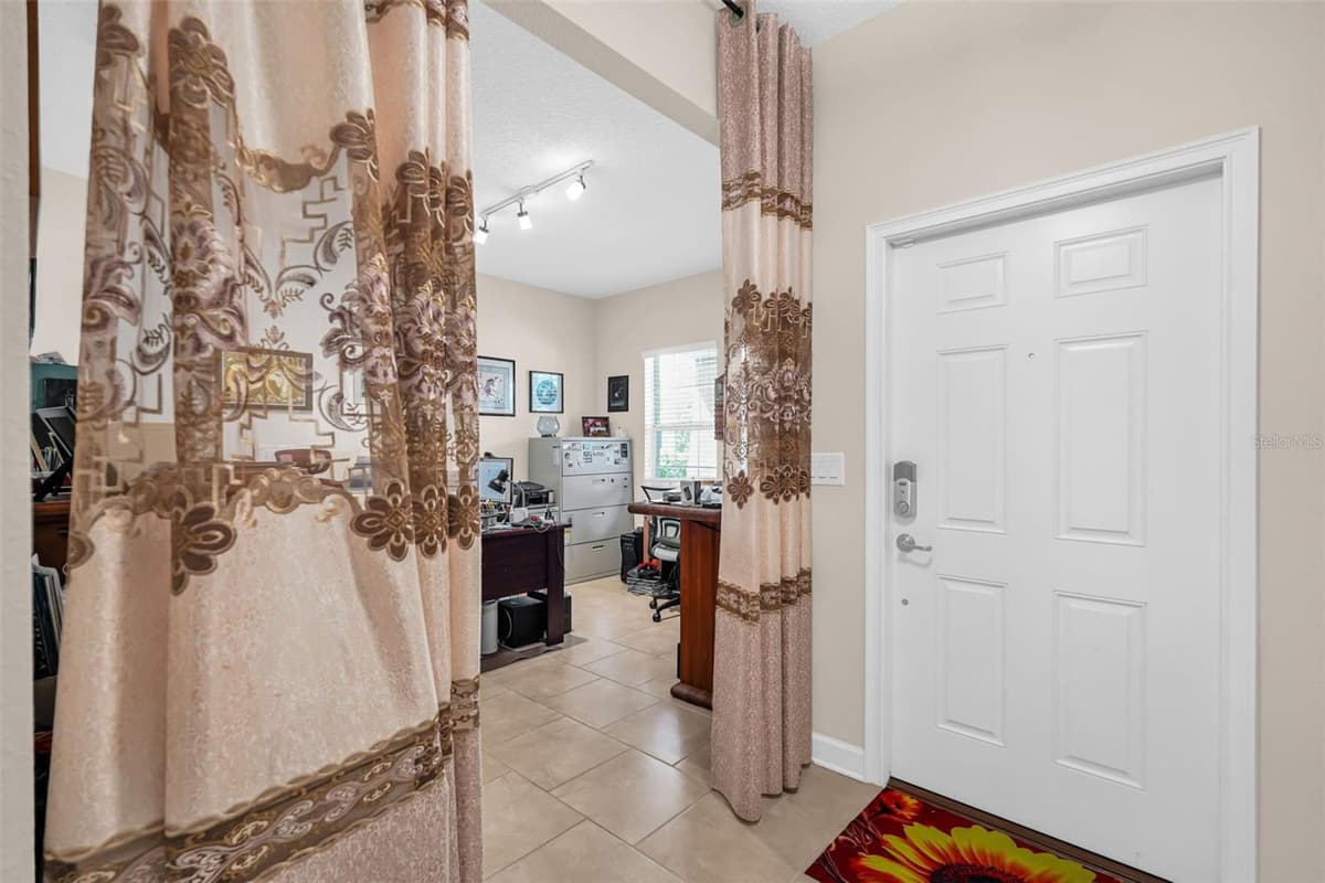 3130 DARK SKY DRIVE — photo 24 of 37