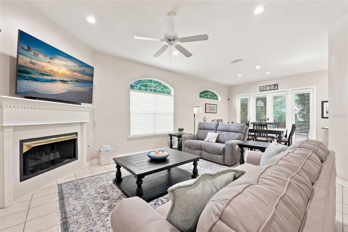 9408 39TH AVENUE — photo 7 of 46