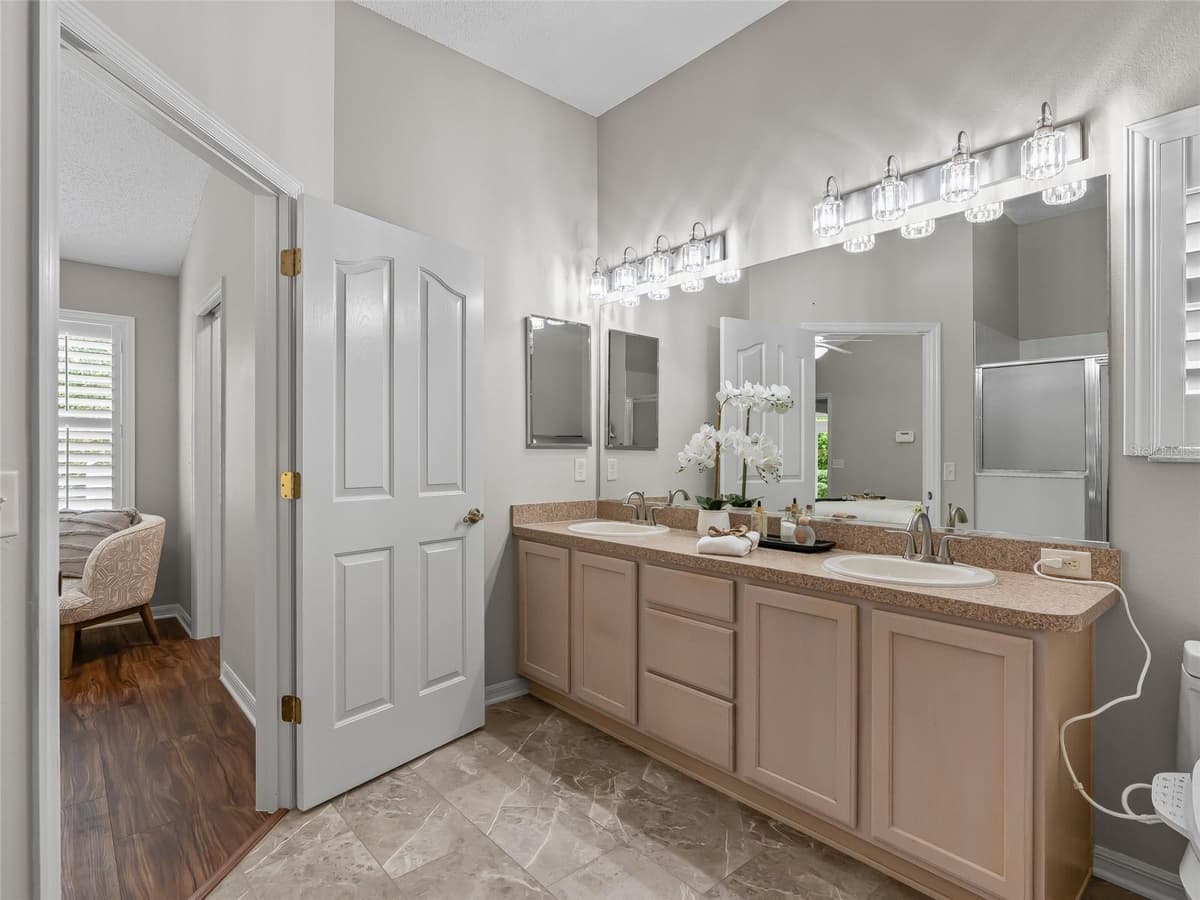 17899 87TH BOURNE AVENUE — photo 32 of 59