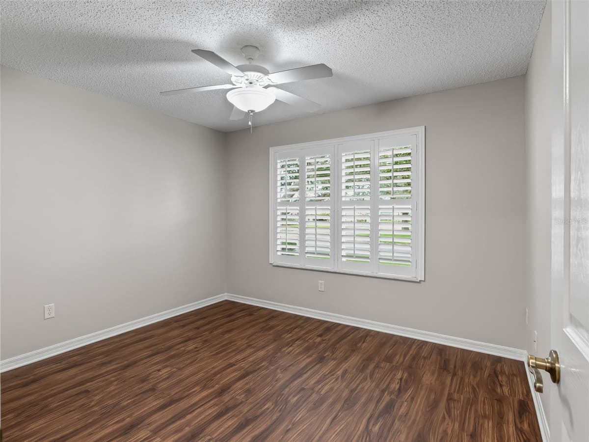 17899 87TH BOURNE AVENUE — photo 39 of 59