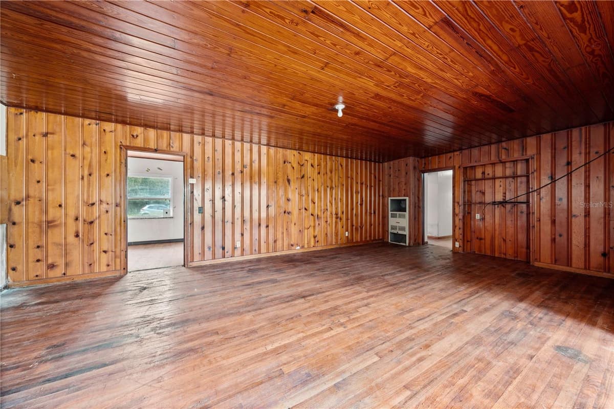 2557 AMES HAVEN ROAD — photo 41 of 42