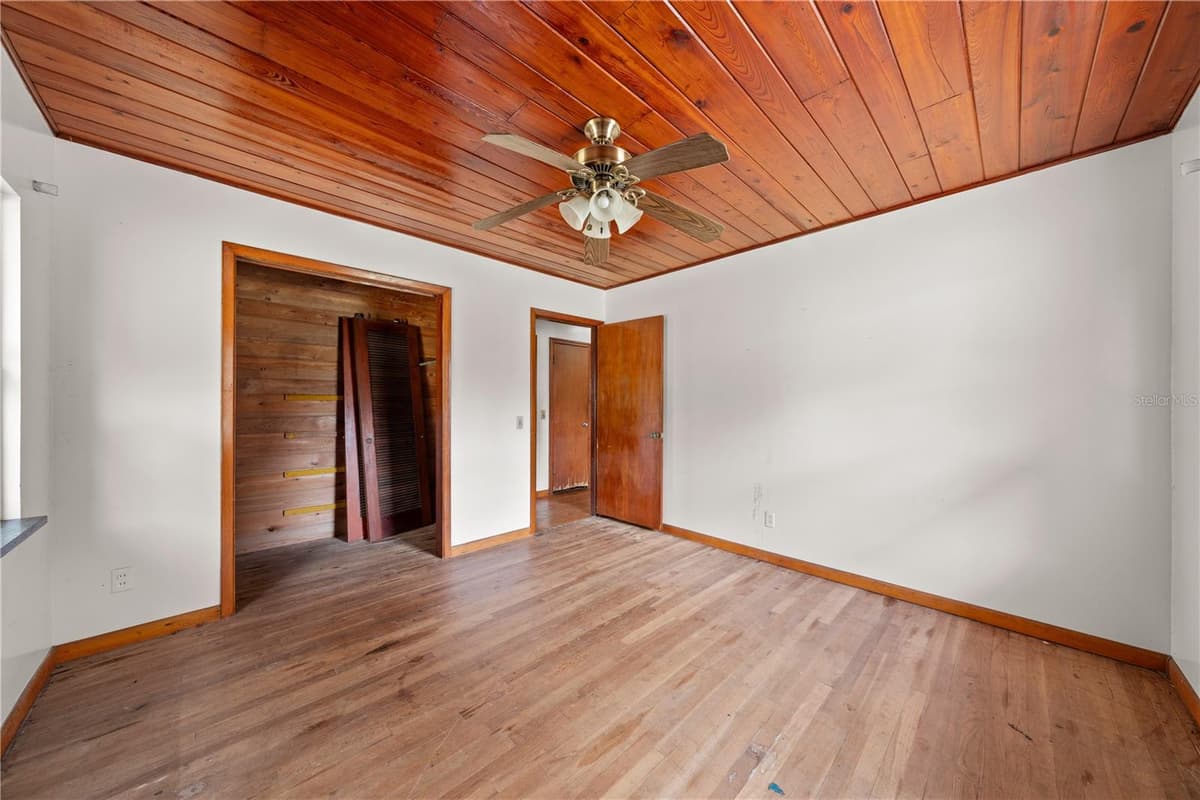 2557 AMES HAVEN ROAD — photo 35 of 42