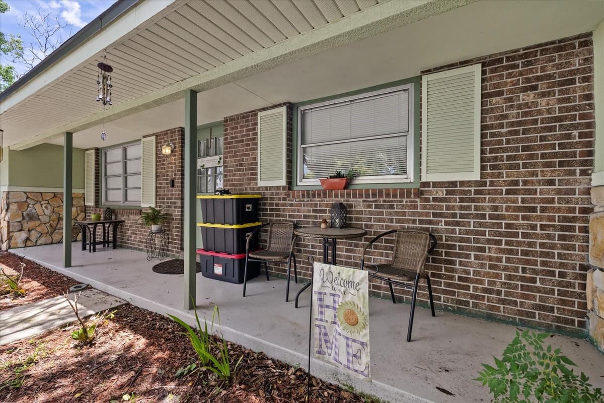 4552 CYNTHIA LANE — photo 36 of 39