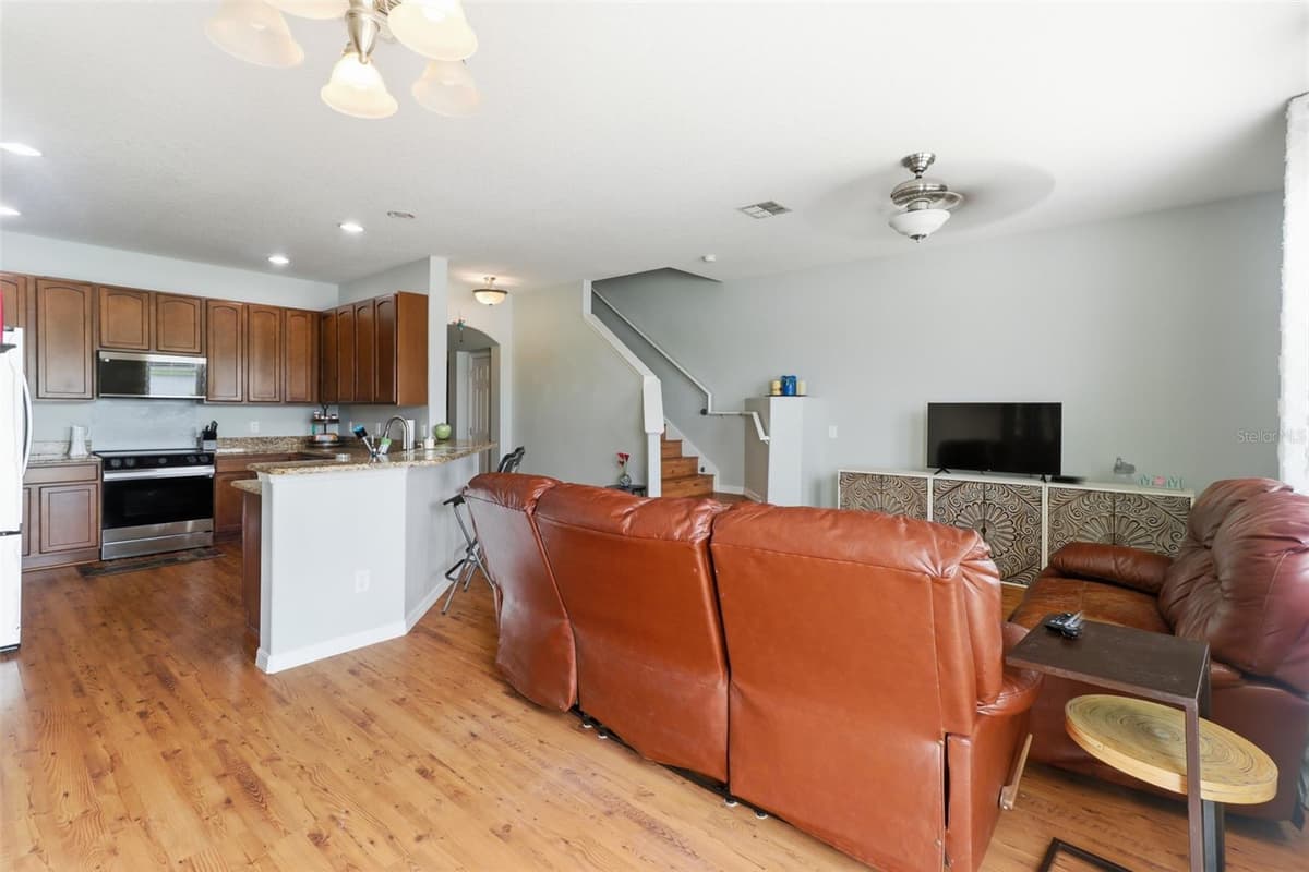 3845 GLIDING PLACE — photo 7 of 33