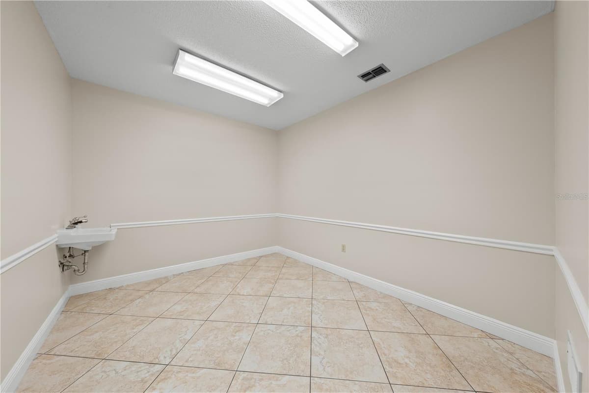 323 CYPRESS STREET — photo 51 of 83