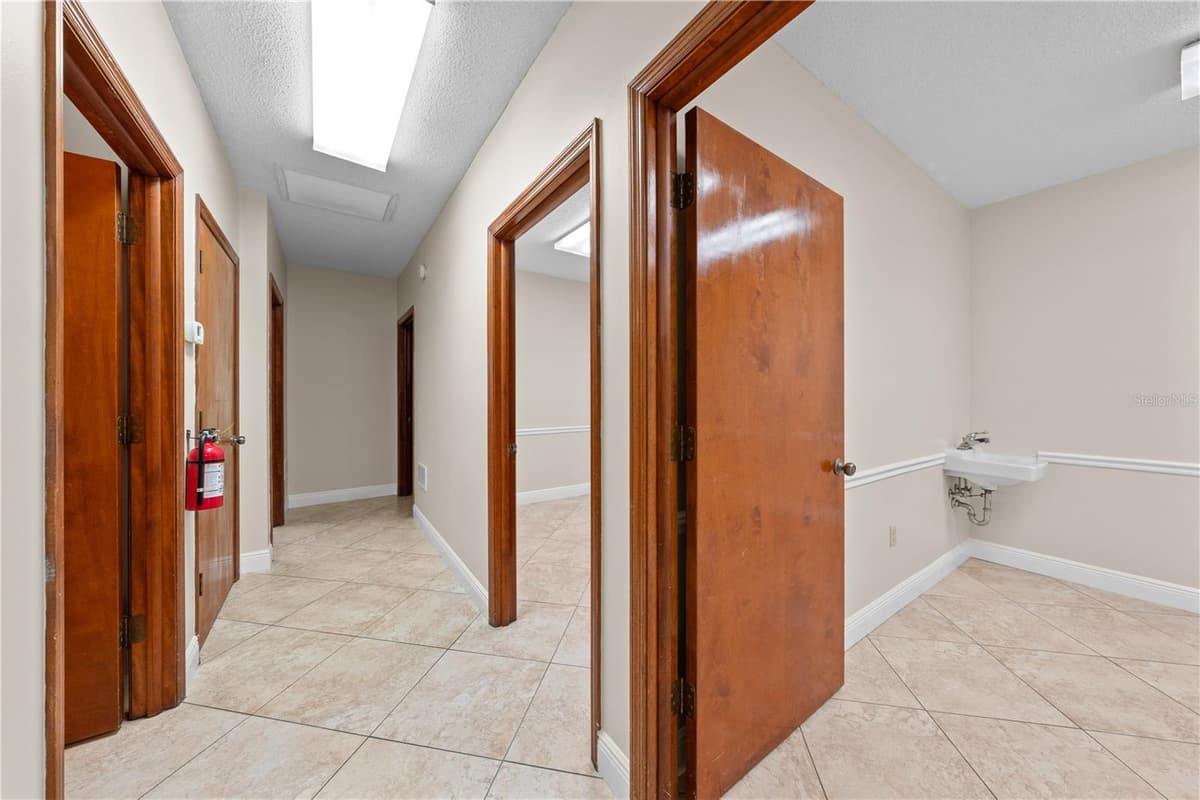 323 CYPRESS STREET — photo 53 of 83