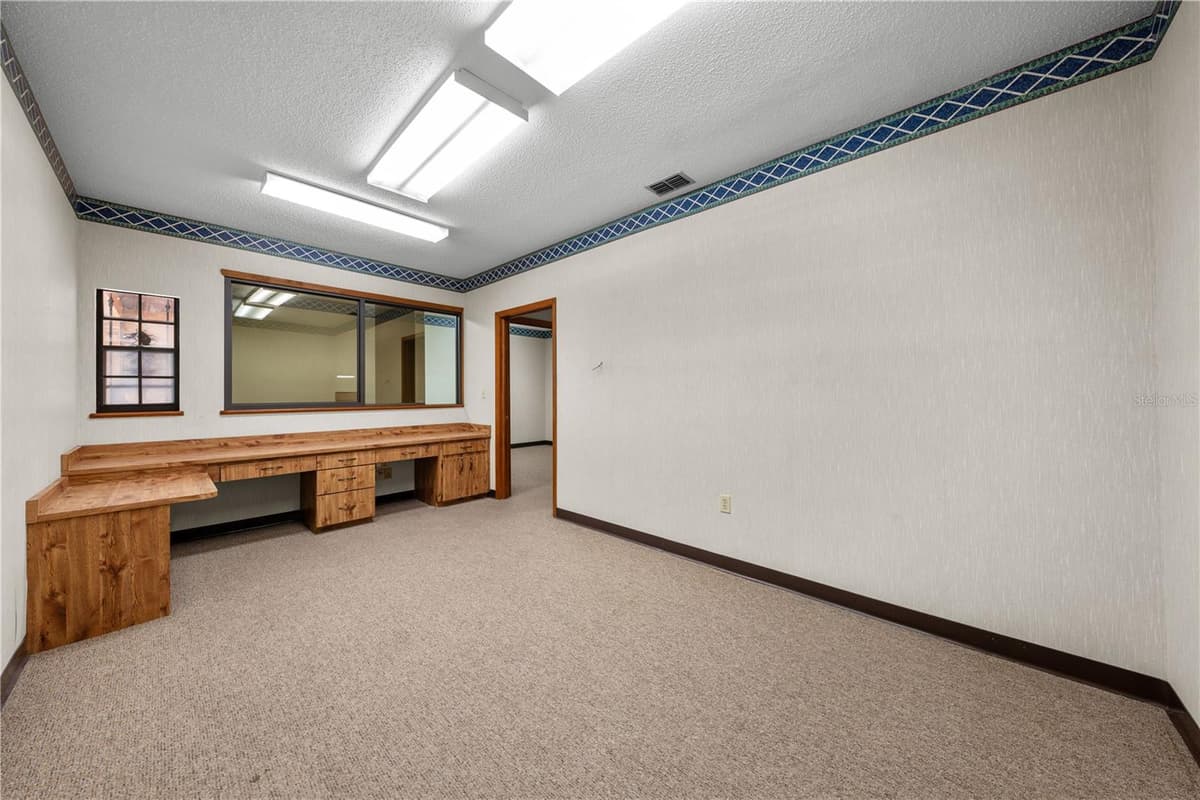 323 CYPRESS STREET — photo 68 of 83