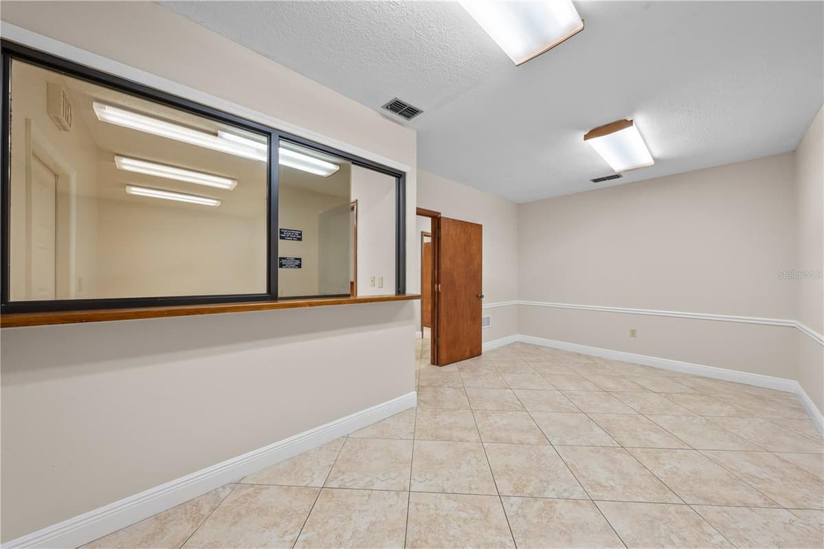 323 CYPRESS STREET — photo 43 of 83
