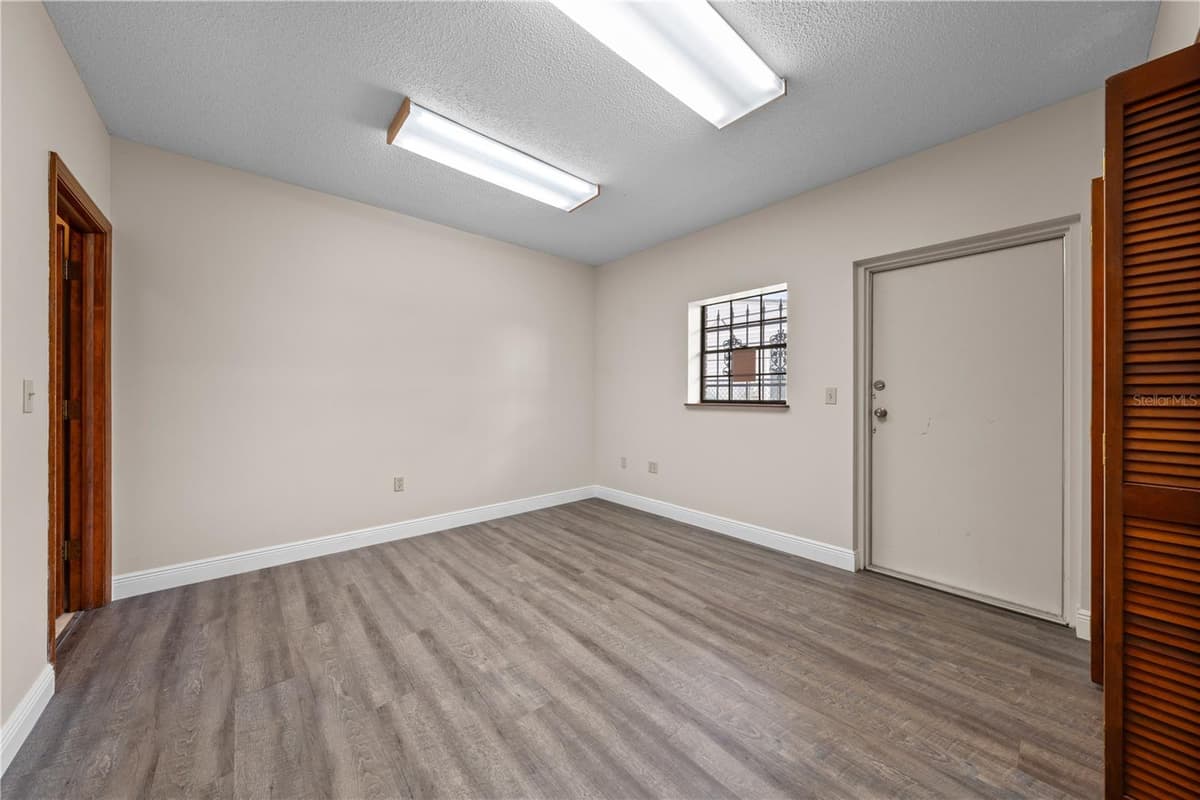 323 CYPRESS STREET — photo 60 of 83