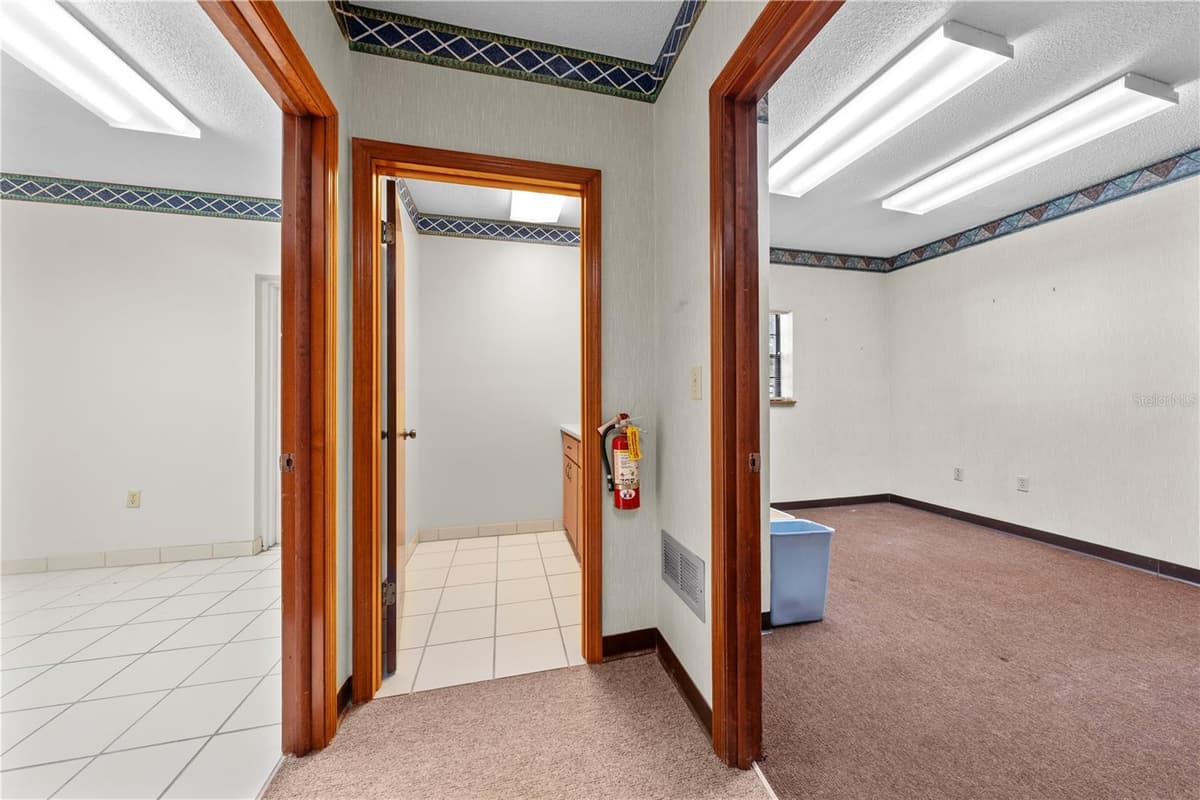 323 CYPRESS STREET — photo 80 of 83