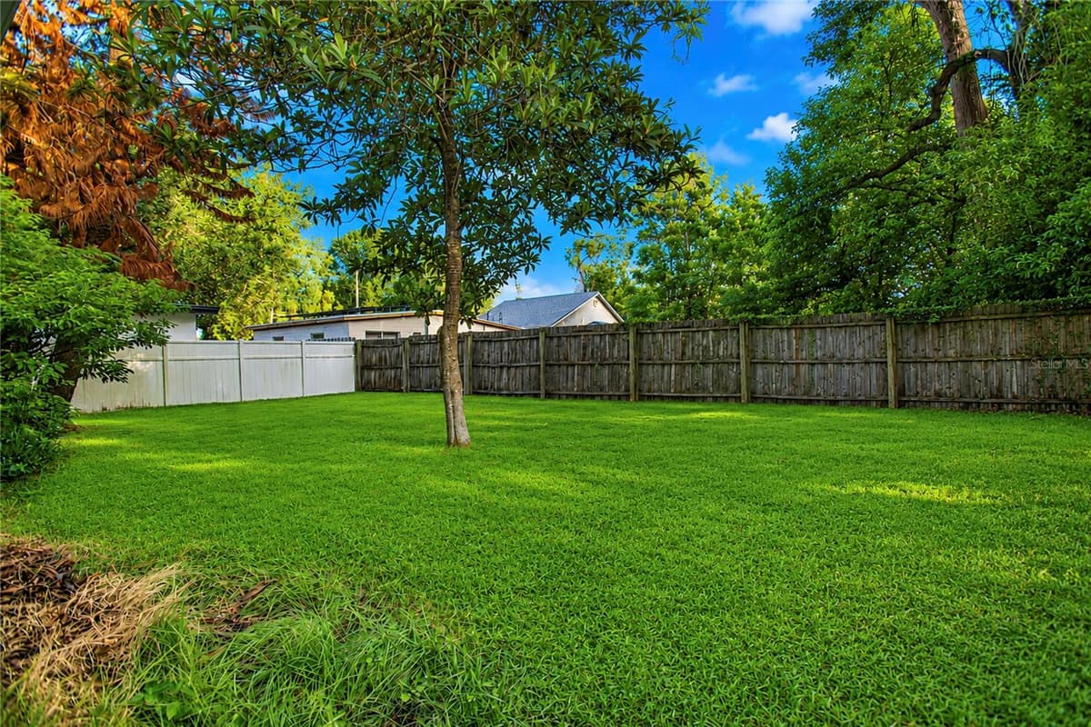 4205 MIZELL STREET — photo 8 of 23