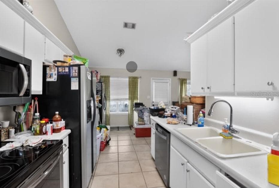 4374 MARILYN COURT — photo 2 of 5