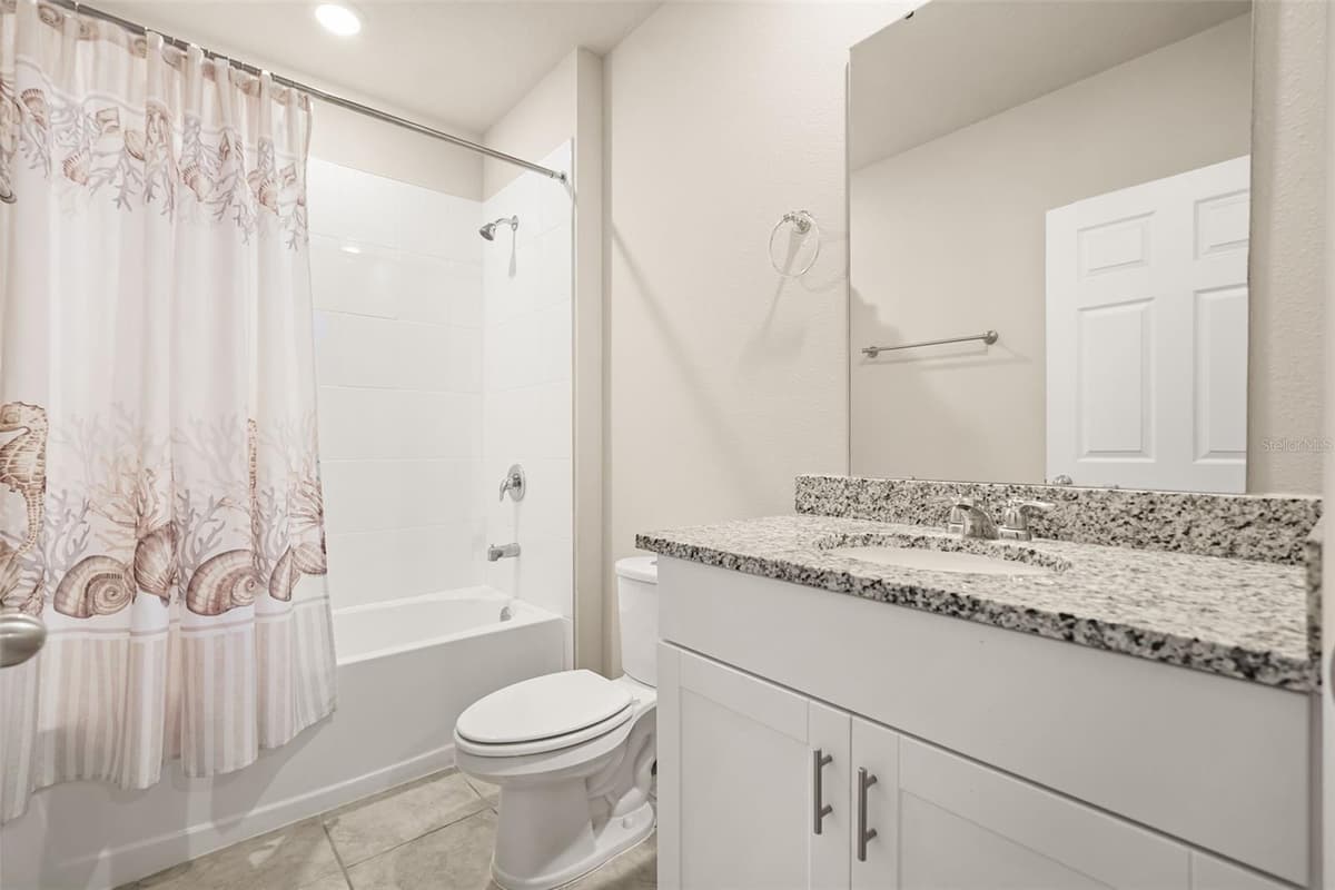 1166 YUMURI STREET — photo 20 of 33