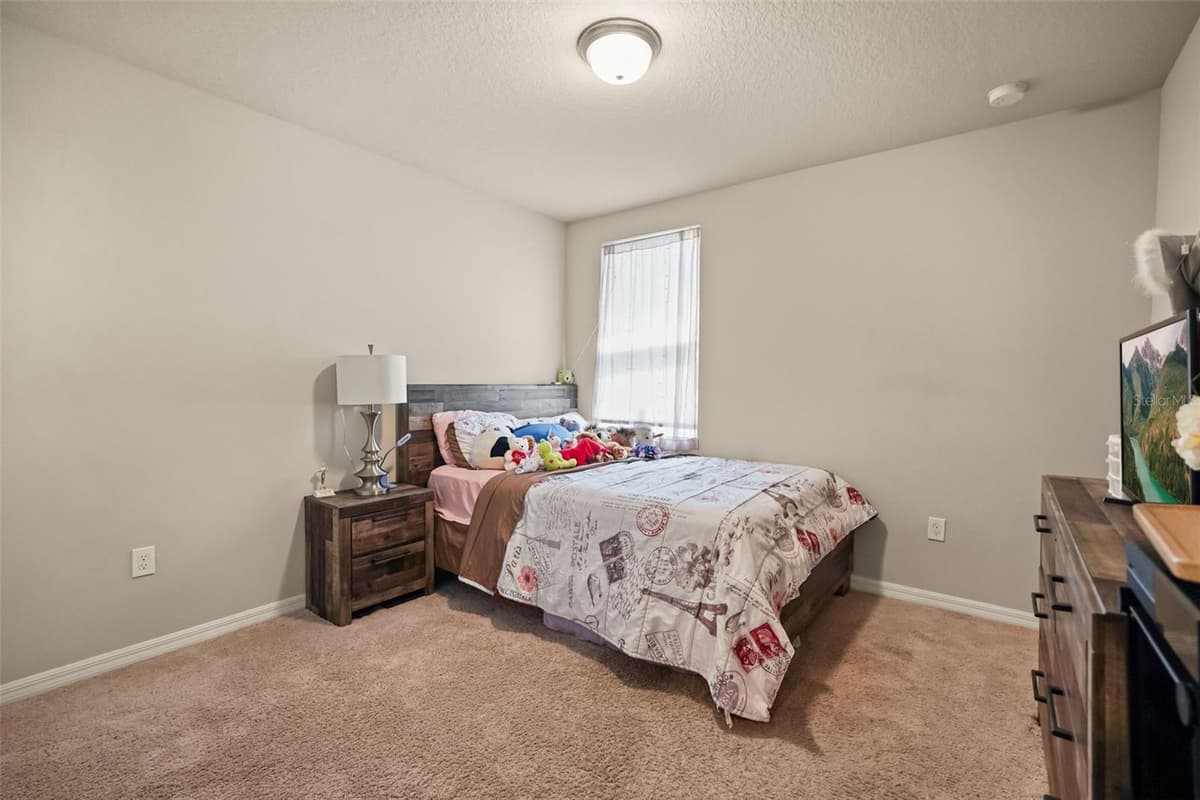 1166 YUMURI STREET — photo 11 of 33