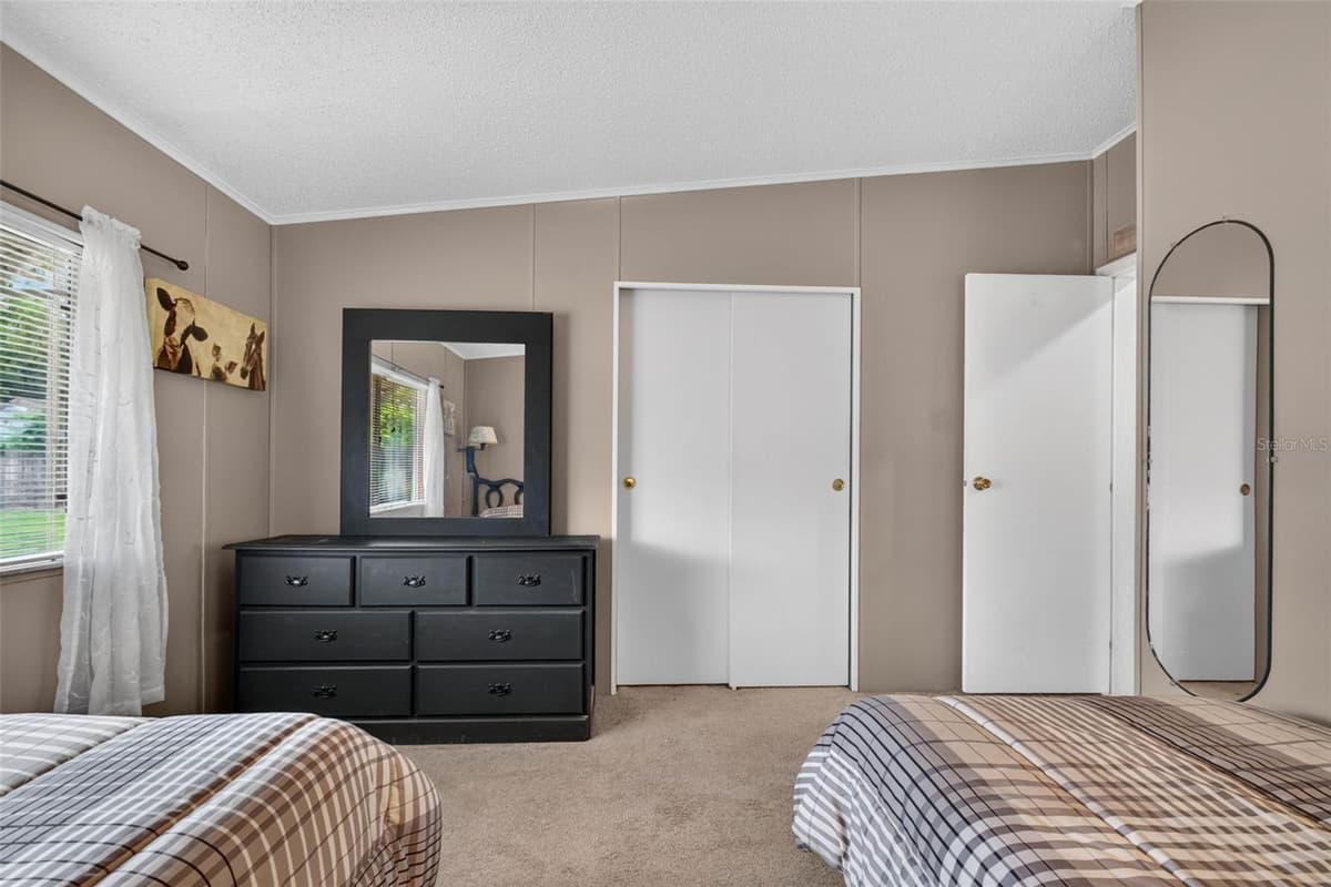 39200 OLA AVENUE — photo 30 of 49