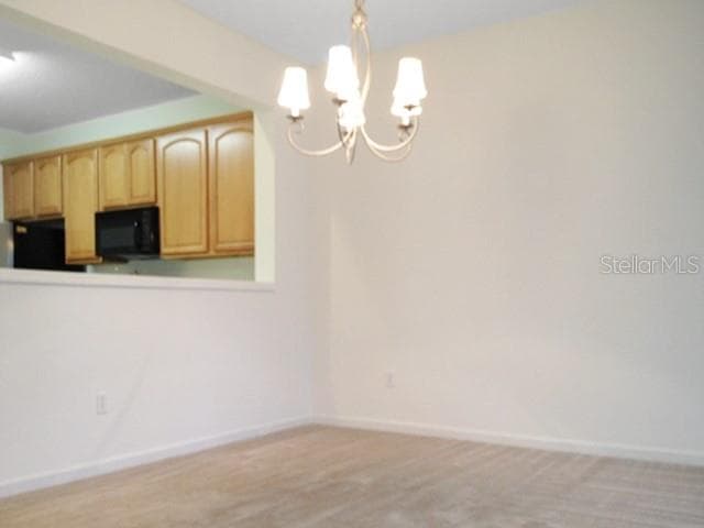2551 STOCKTON DRIVE — photo 4 of 11