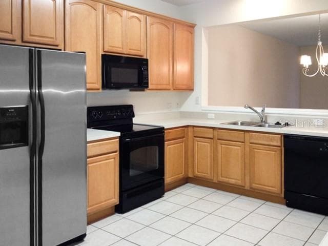 2551 STOCKTON DRIVE — photo 3 of 11