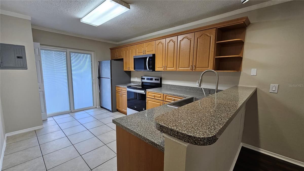 3651 GOLDENROD ROAD — photo 4 of 17