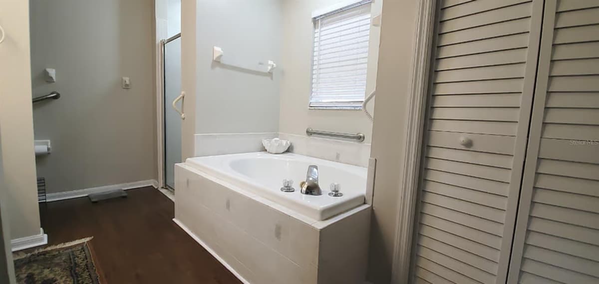 2534 BRENTWOOD CIRCLE — photo 10 of 20