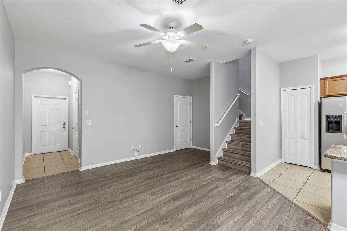 1220 TWIN TREES LANE — photo 9 of 23