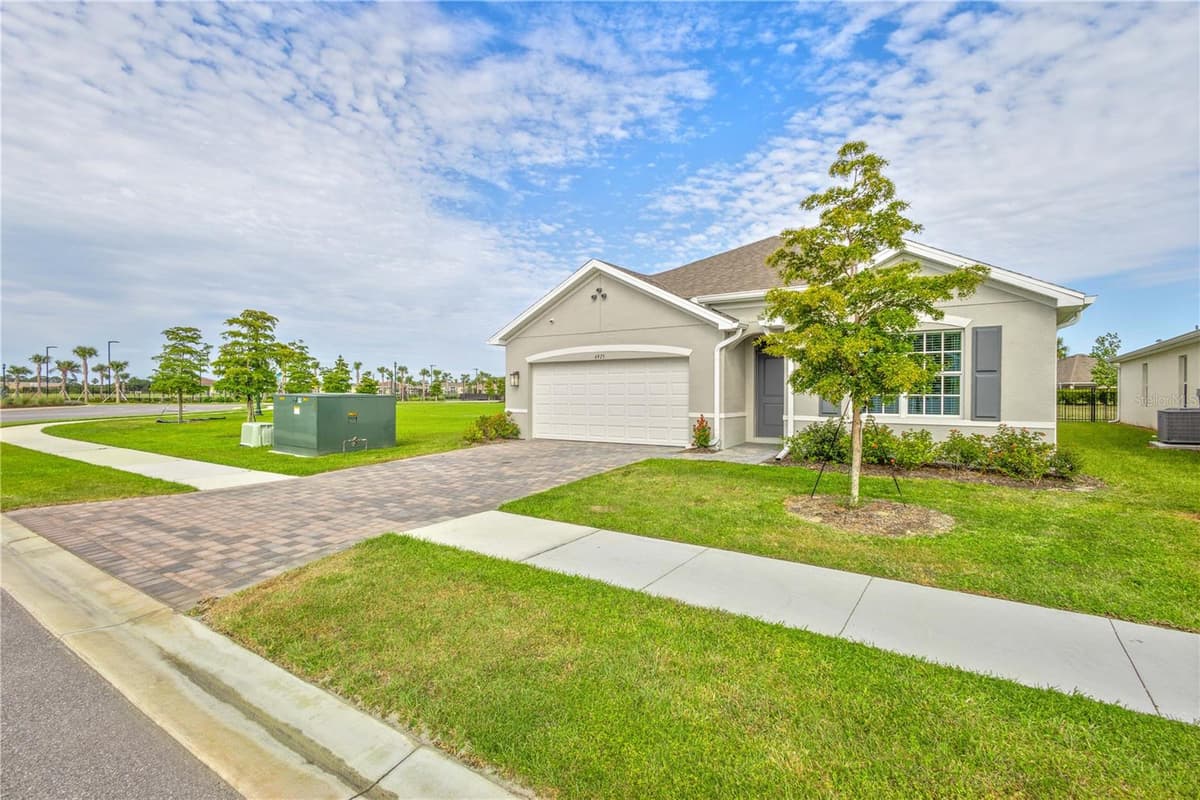 4975 TUSCOLA BOULEVARD — photo 4 of 54