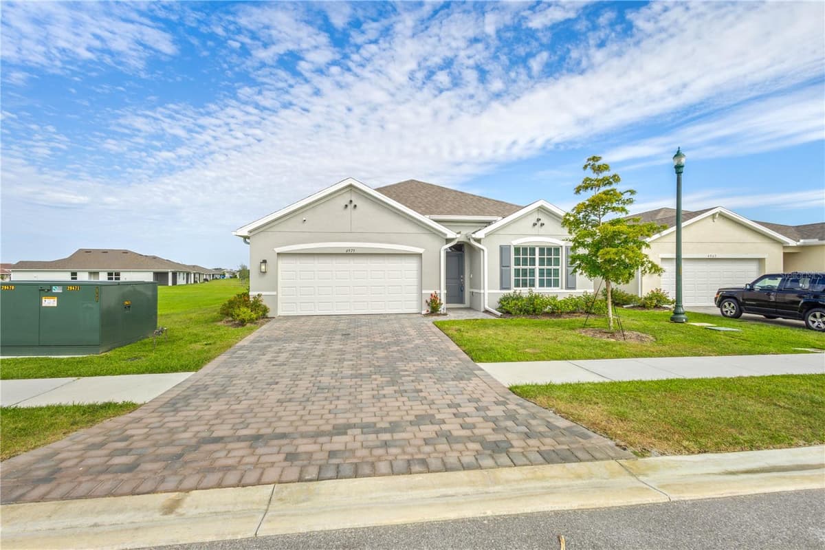 4975 TUSCOLA BOULEVARD — photo 3 of 54