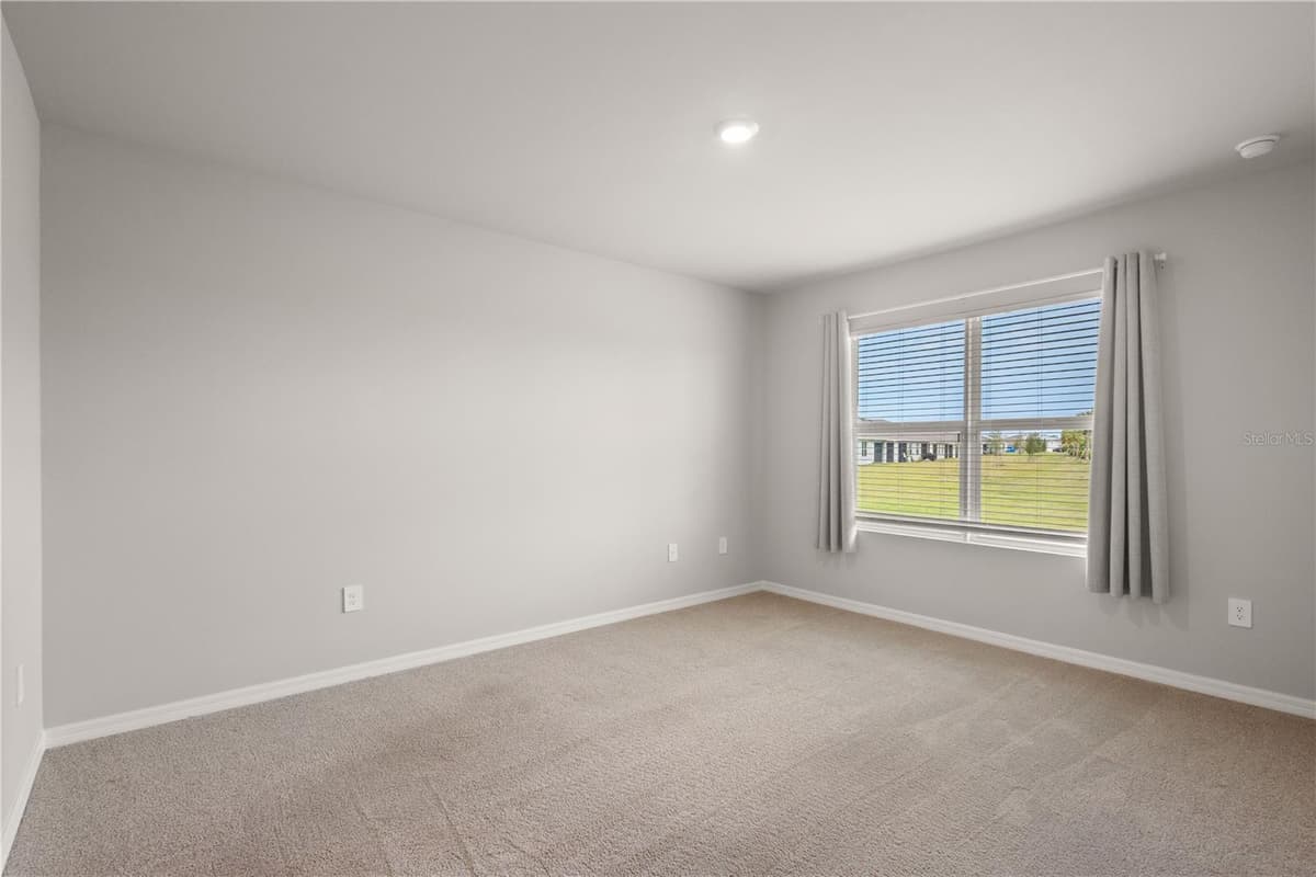 4975 TUSCOLA BOULEVARD — photo 15 of 54