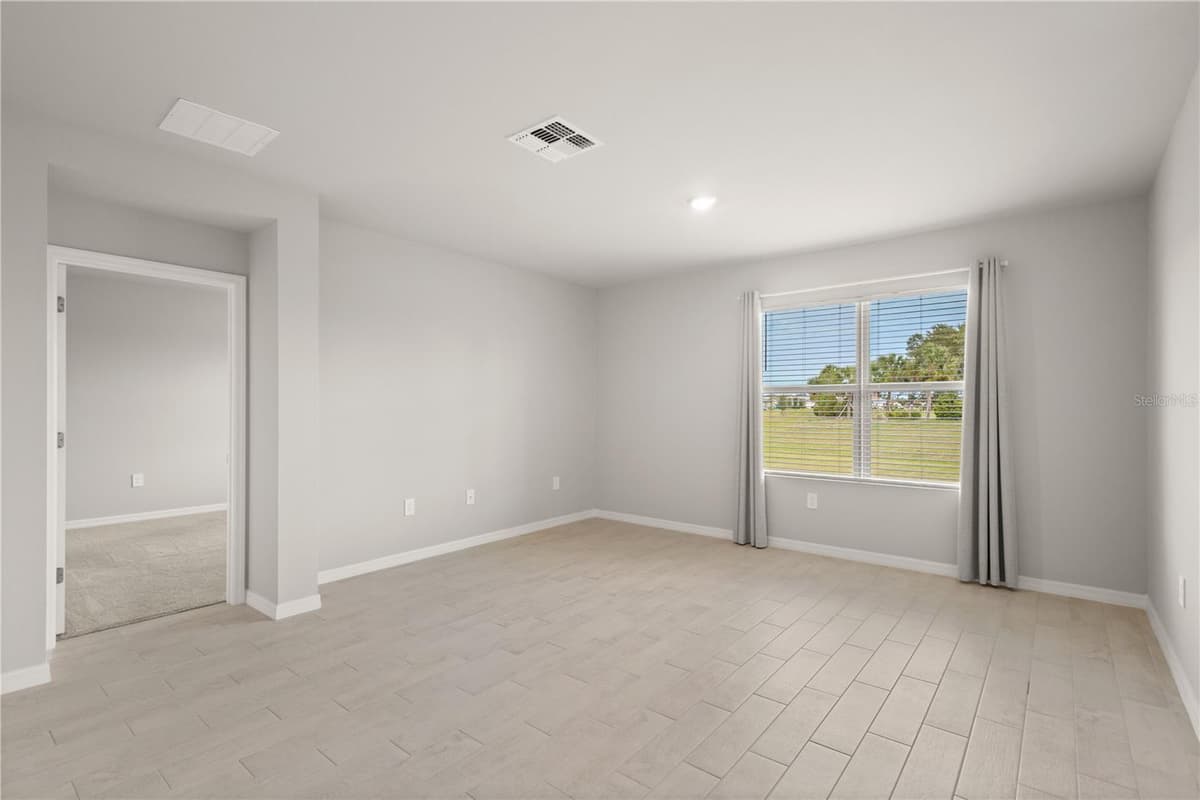 4975 TUSCOLA BOULEVARD — photo 13 of 54
