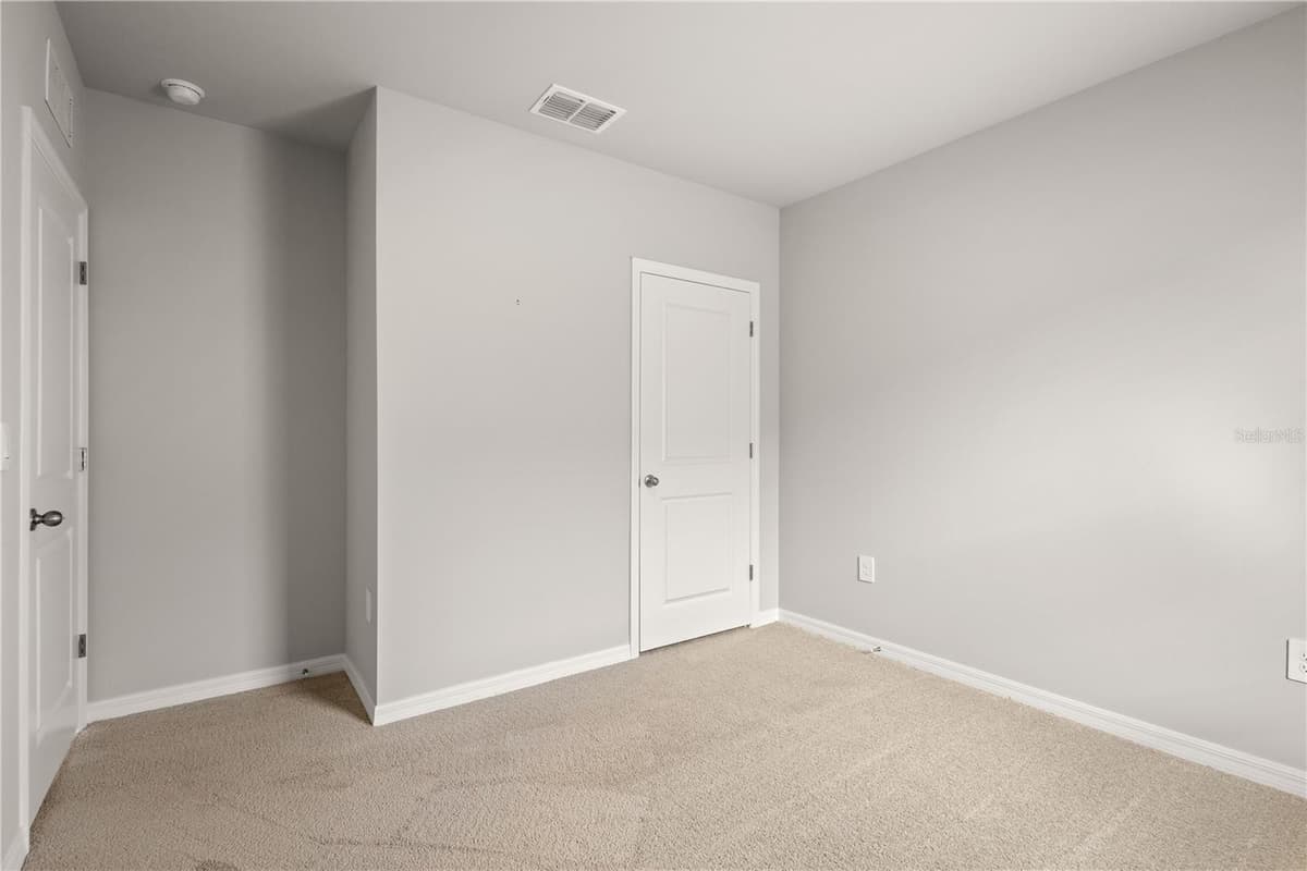 4975 TUSCOLA BOULEVARD — photo 27 of 54