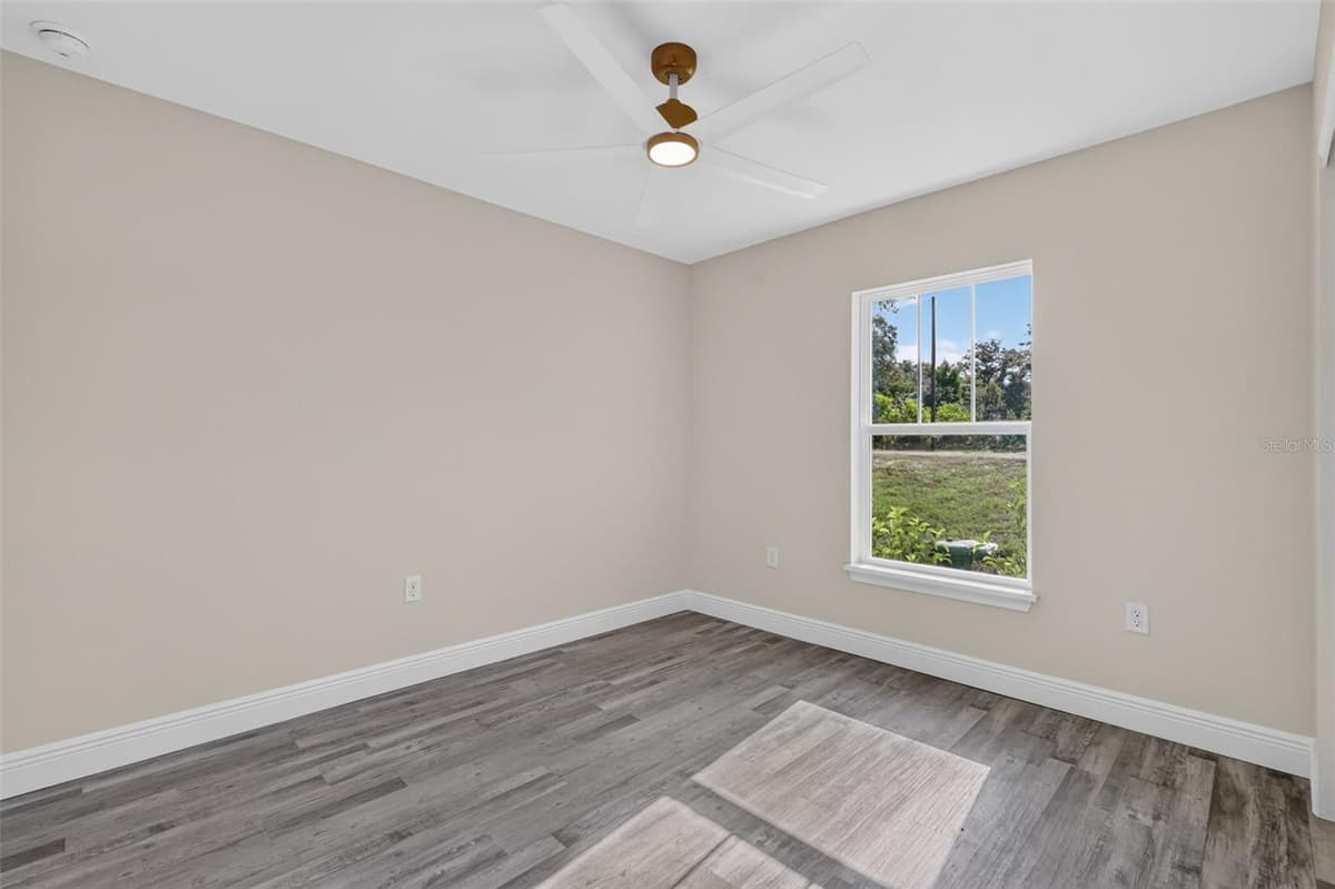 103 WALNUT DRIVE — photo 25 of 29